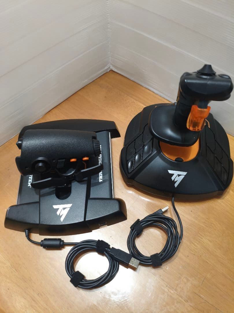 美品！Thrustmaster T.16000M FCS HOTAS