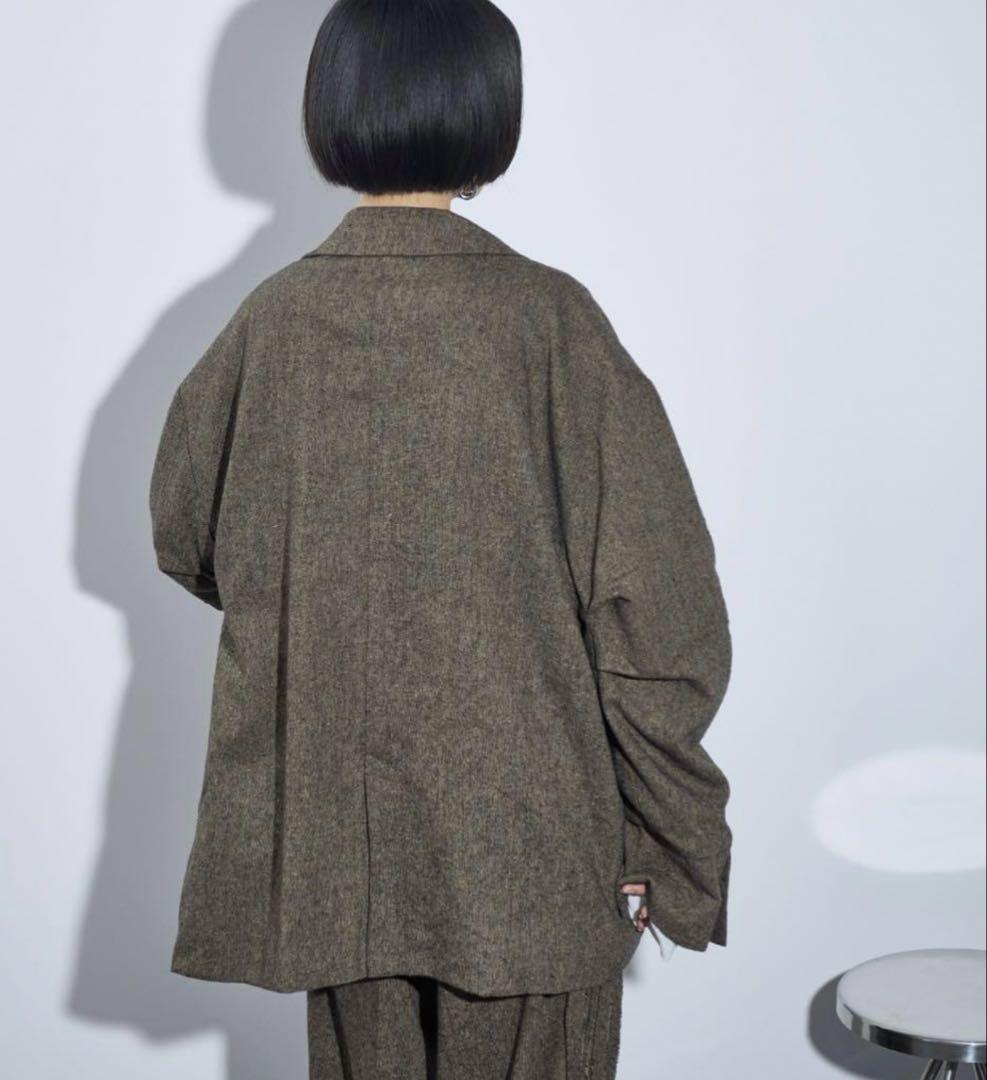 【専用】THEYOn タックスリーブツイードテーラードジャケット&パンツ