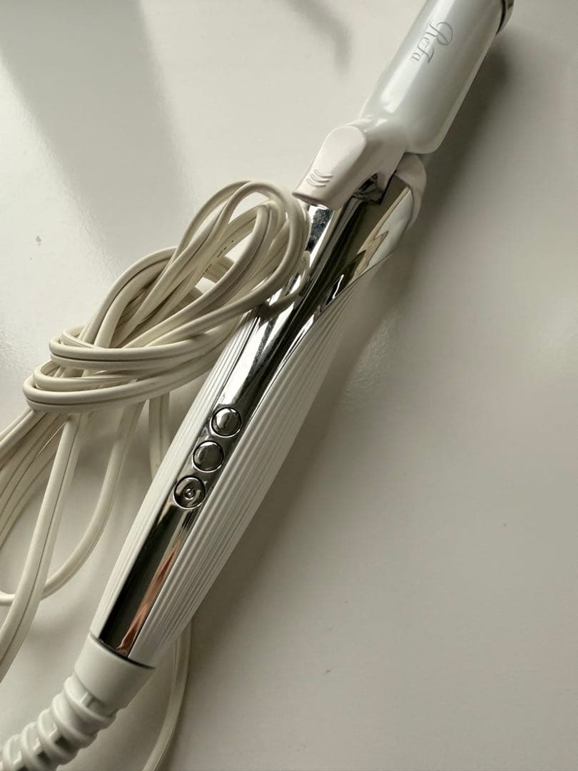 リファ　コテ　温度調整機能付き