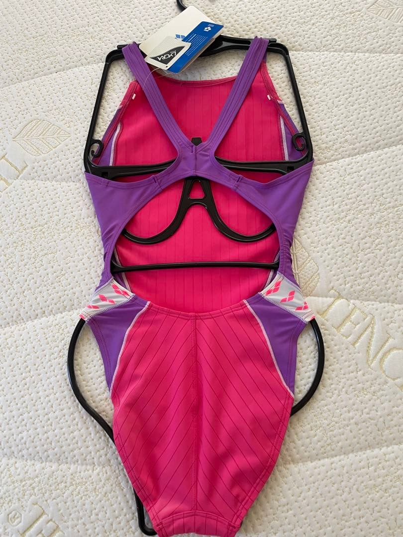 W*A様 arena 競泳用水着 ピンク/パープル ストライプ柄