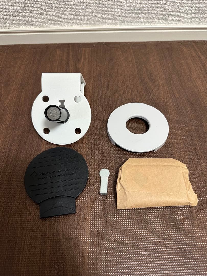 【新品未使用】CBS FLO モニターアーム