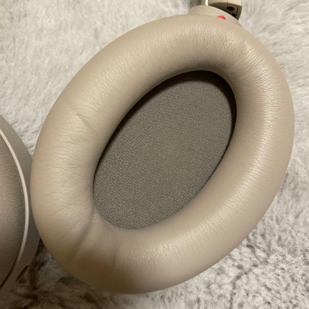 Sony WH-1000XM4 ワイヤレスヘッドホン ベージュ