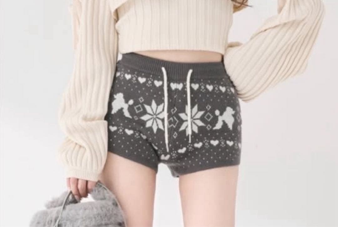 ダーリッチ　ノルディックニットショートパンツ　グレー