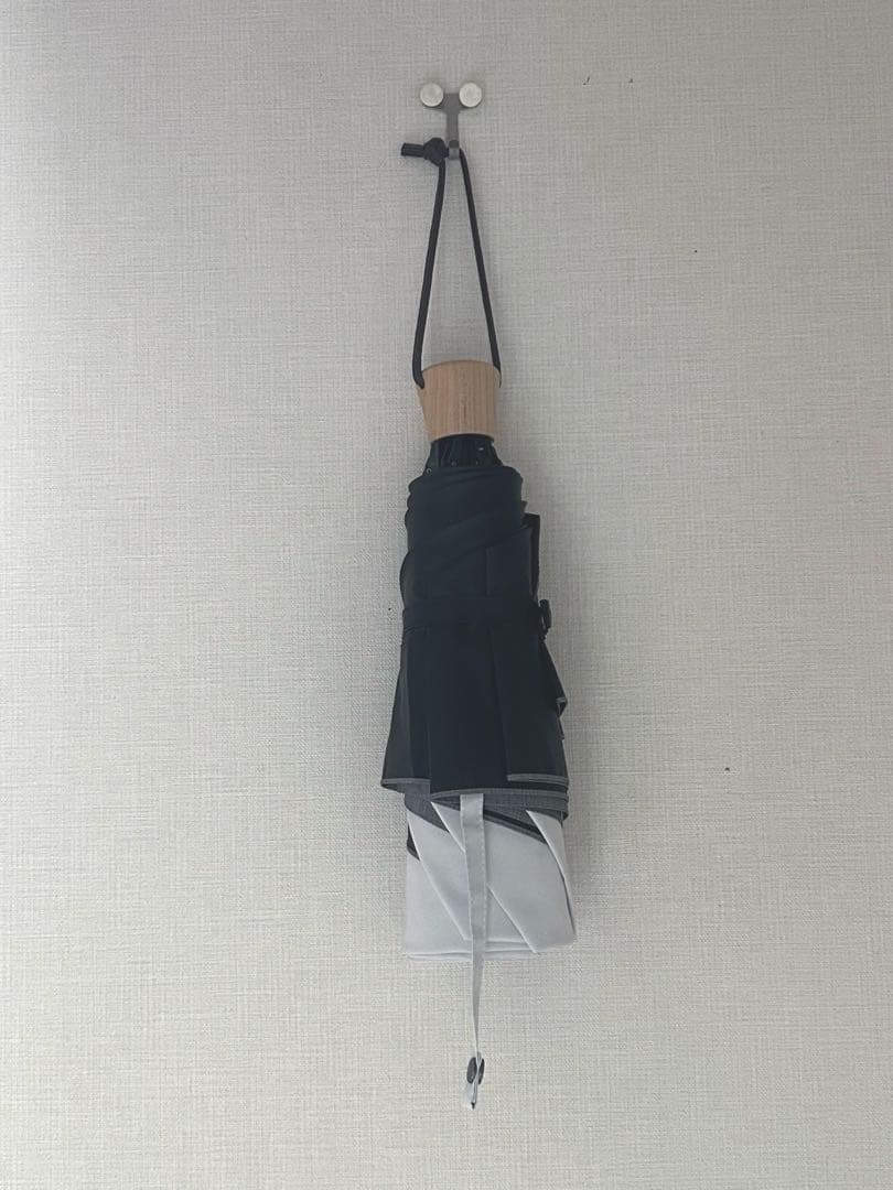 サンバリア100 折りたたみ日傘　３段折 コンビ　ホワイト