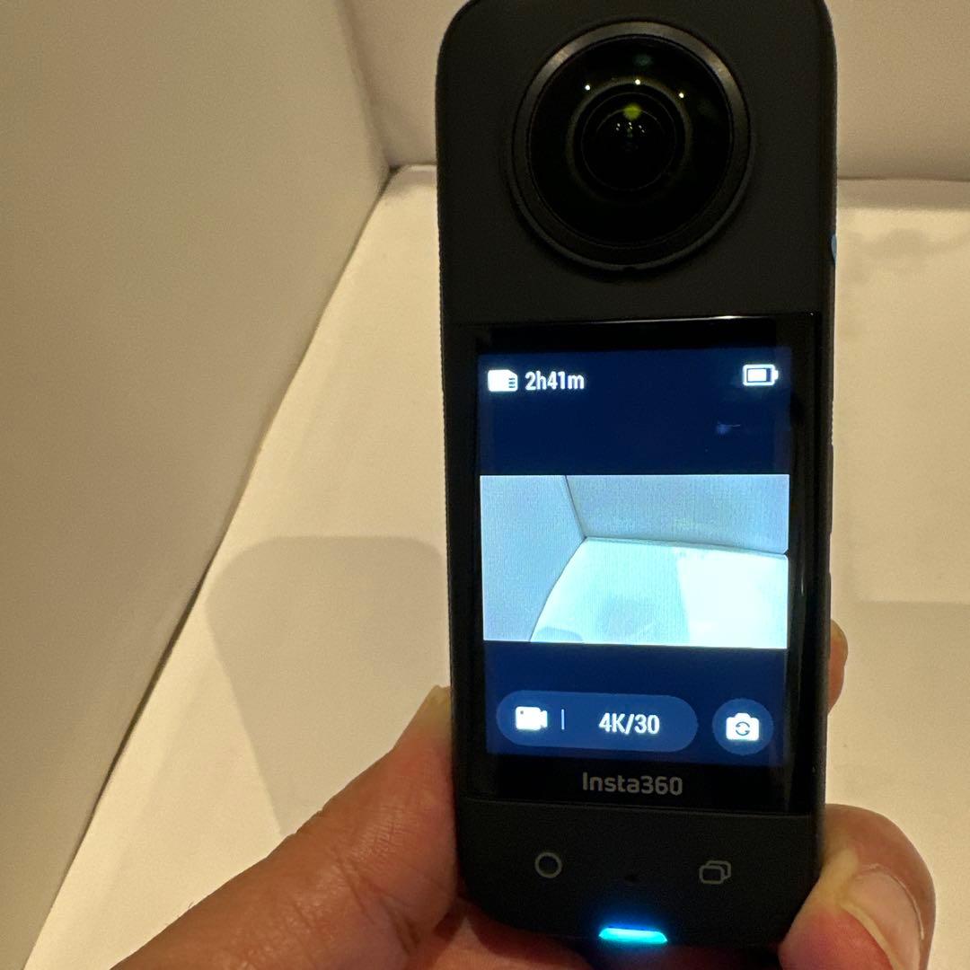 【ファム・美品】INSTA360 X3