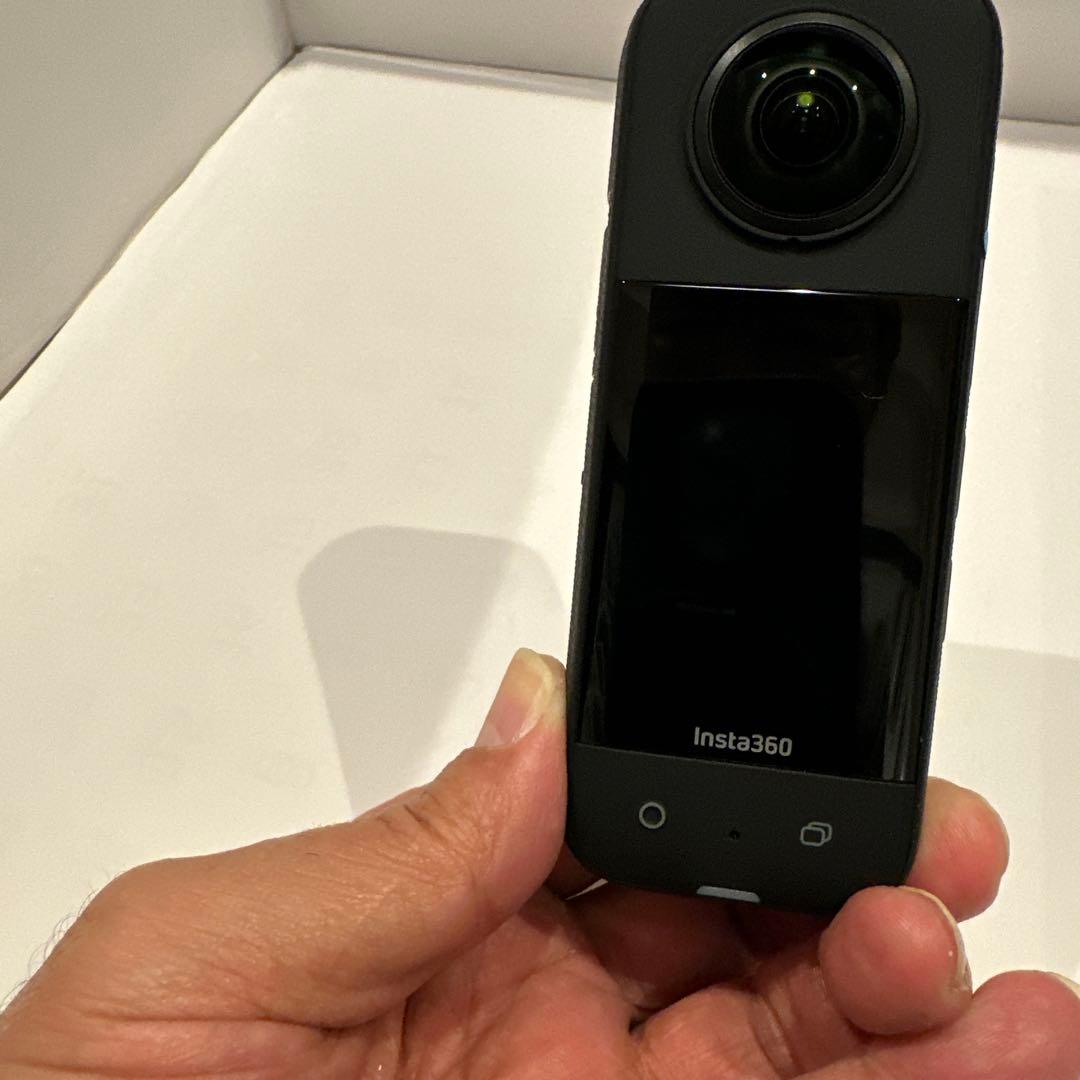 【ファム・美品】INSTA360 X3