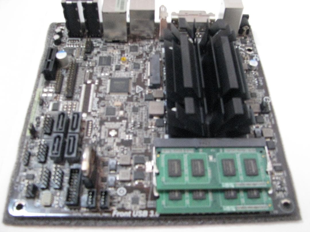ASRock (アスロック) J3160DC-ITXマザーボード+DDR3メモリ