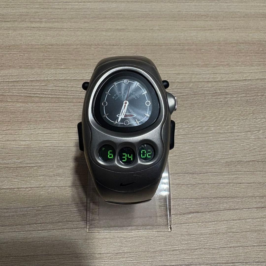 【SALE】NIKE gsx titanium 時計 00s y2k 動作品