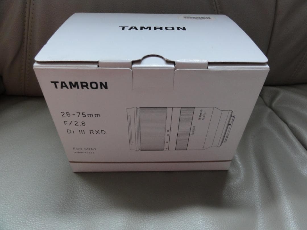 美品 TAMRON レンズ 28-75mm Di III RXD ソニー用