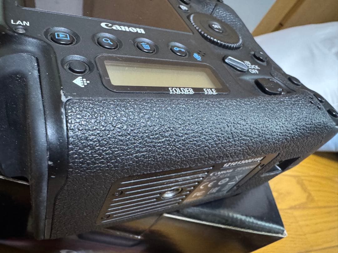 最終値下げ Canon EOS-1D X Mark II 本体 (元箱付き)