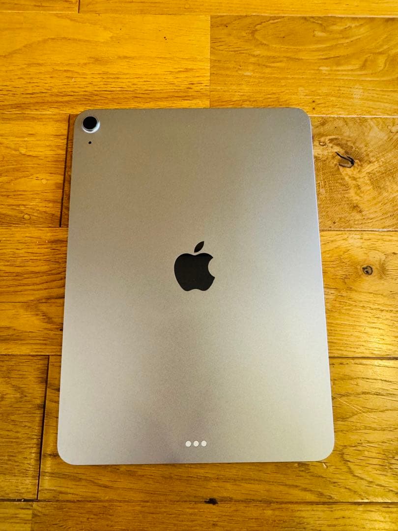 iPad Air M3 11インチ　クリアケース付