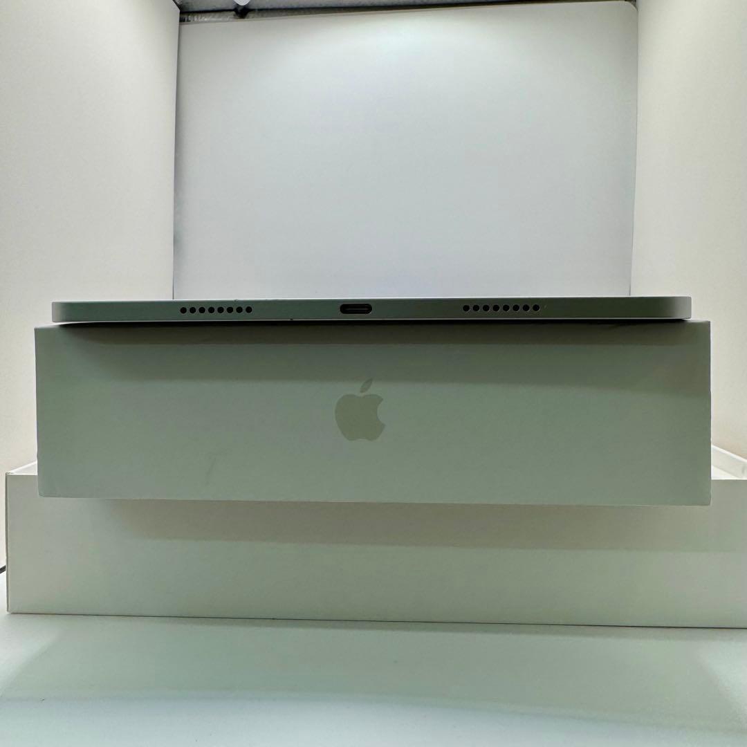 iPad Pro 11インチ 第4世代 128GB シルバー (M2チップ)