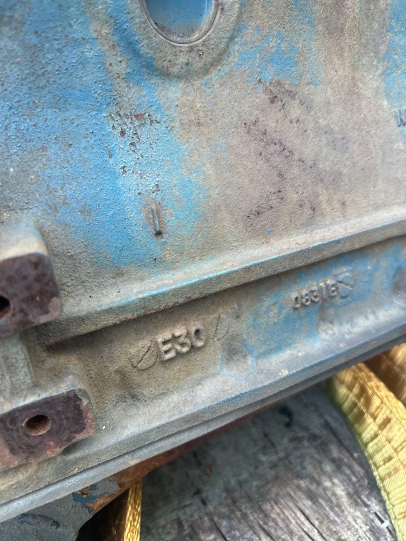 日産　E30 エンジン本体　L6-20 希少