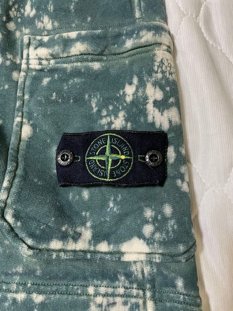 ストーンアイランド　タイダイ柄ハーフパンツM