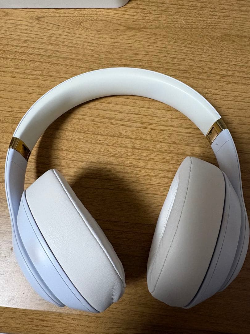 ヘッドホン Beats Studio studio3