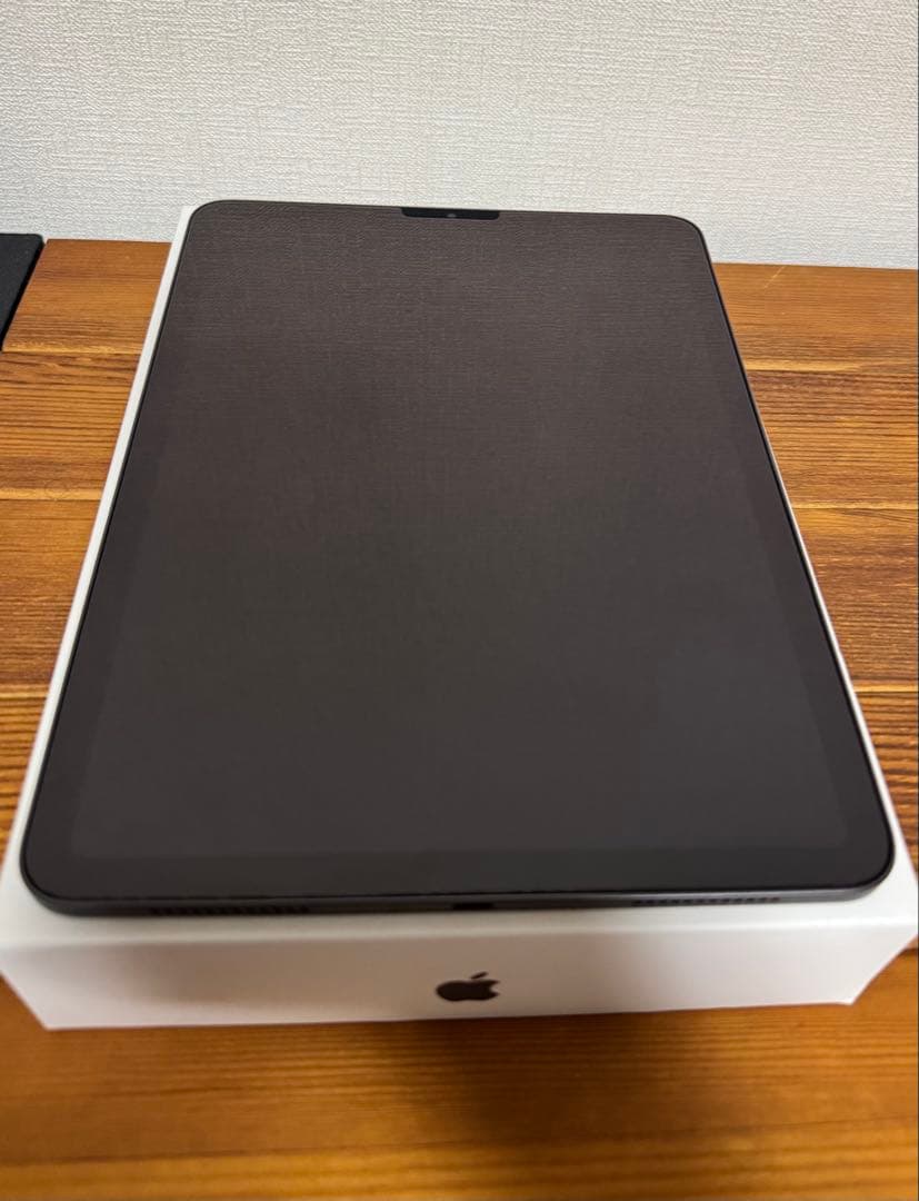 iPad Air 第5世代　64GB ケースとペン付き