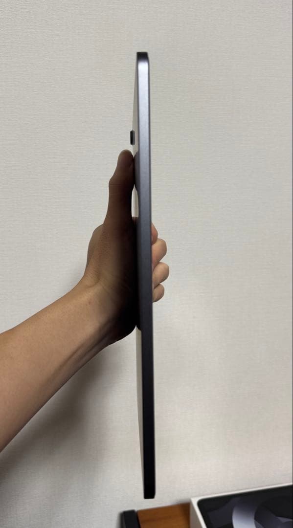 iPad Air 第5世代　64GB ケースとペン付き