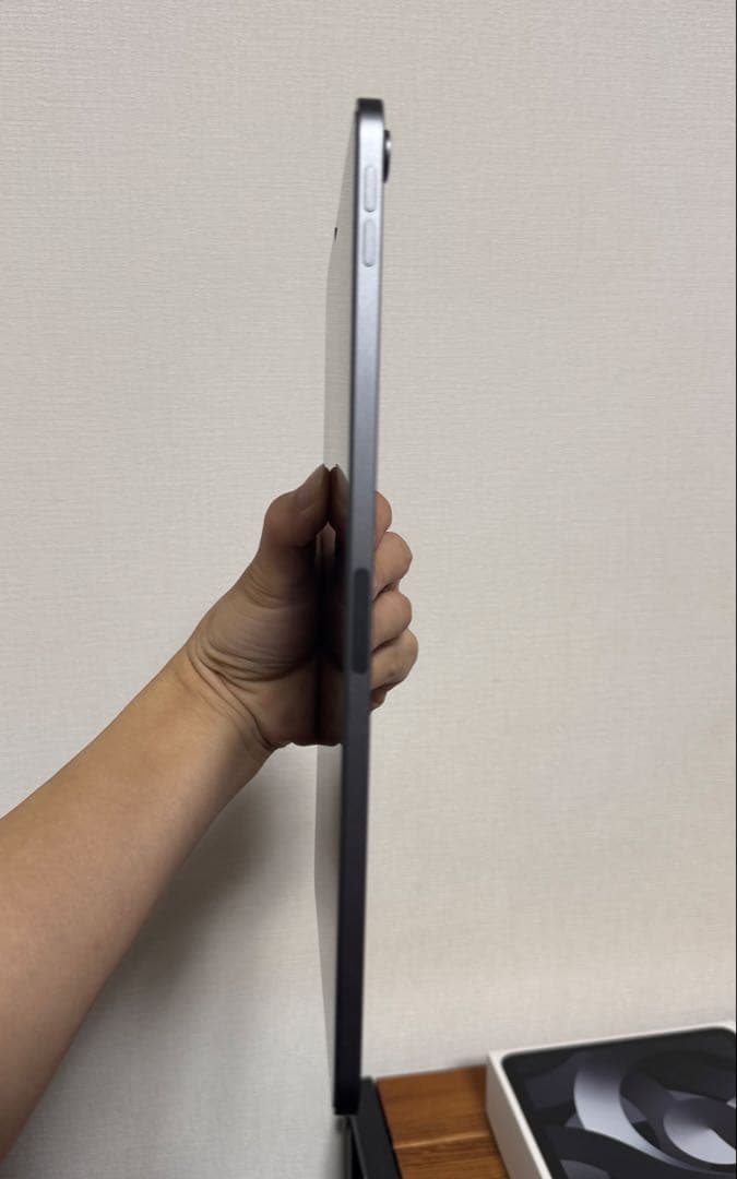 iPad Air 第5世代　64GB ケースとペン付き