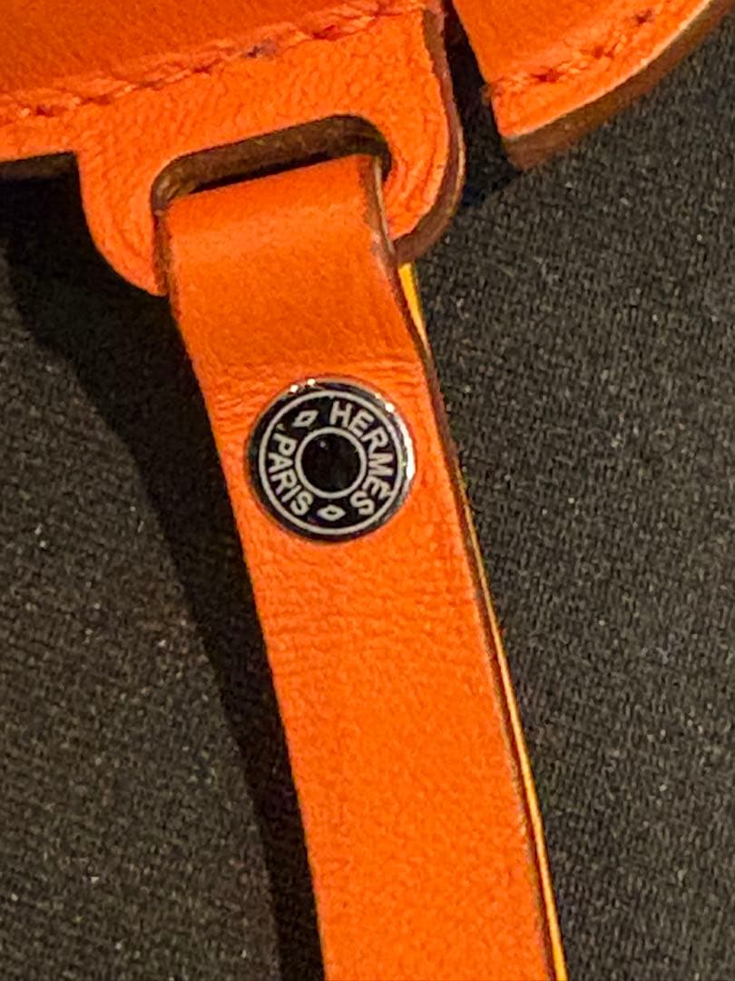 HERMES AirPodsケース