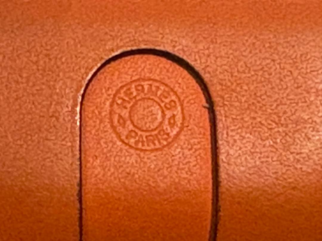 HERMES AirPodsケース