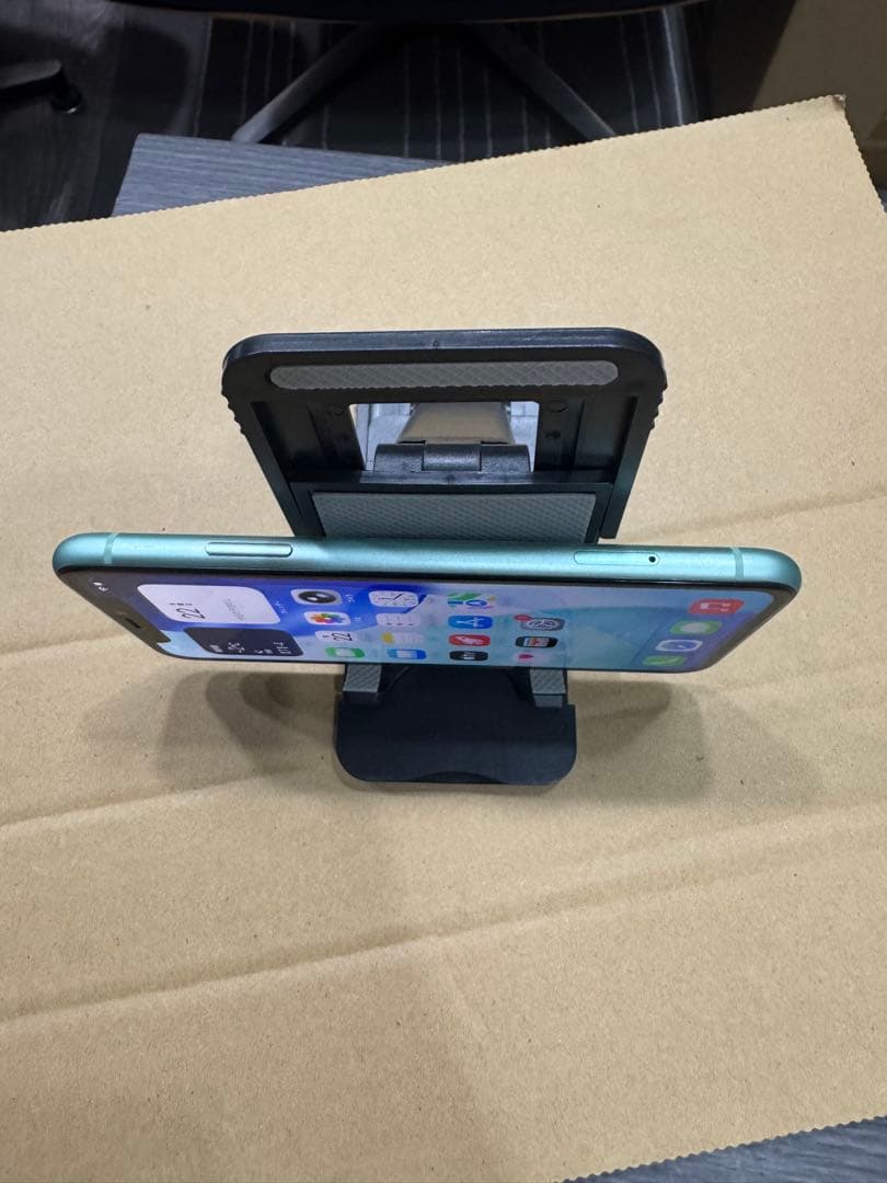 バッテリー容量86%！iPhone11 64GB SIMフリー グリーン