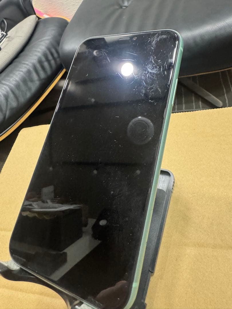 バッテリー容量86%！iPhone11 64GB SIMフリー グリーン