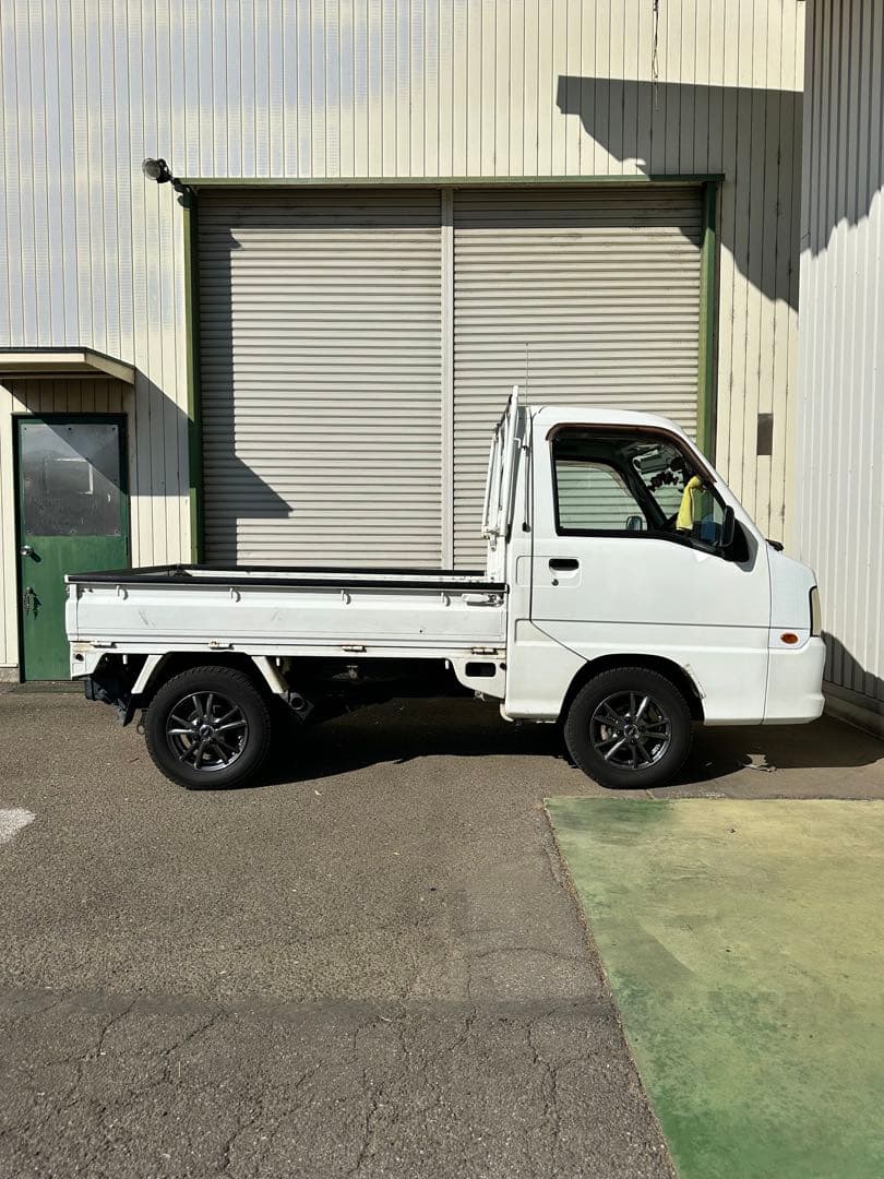 スバル　サンバー　軽トラ　4WD 112,000km(タイベル交換済み)
