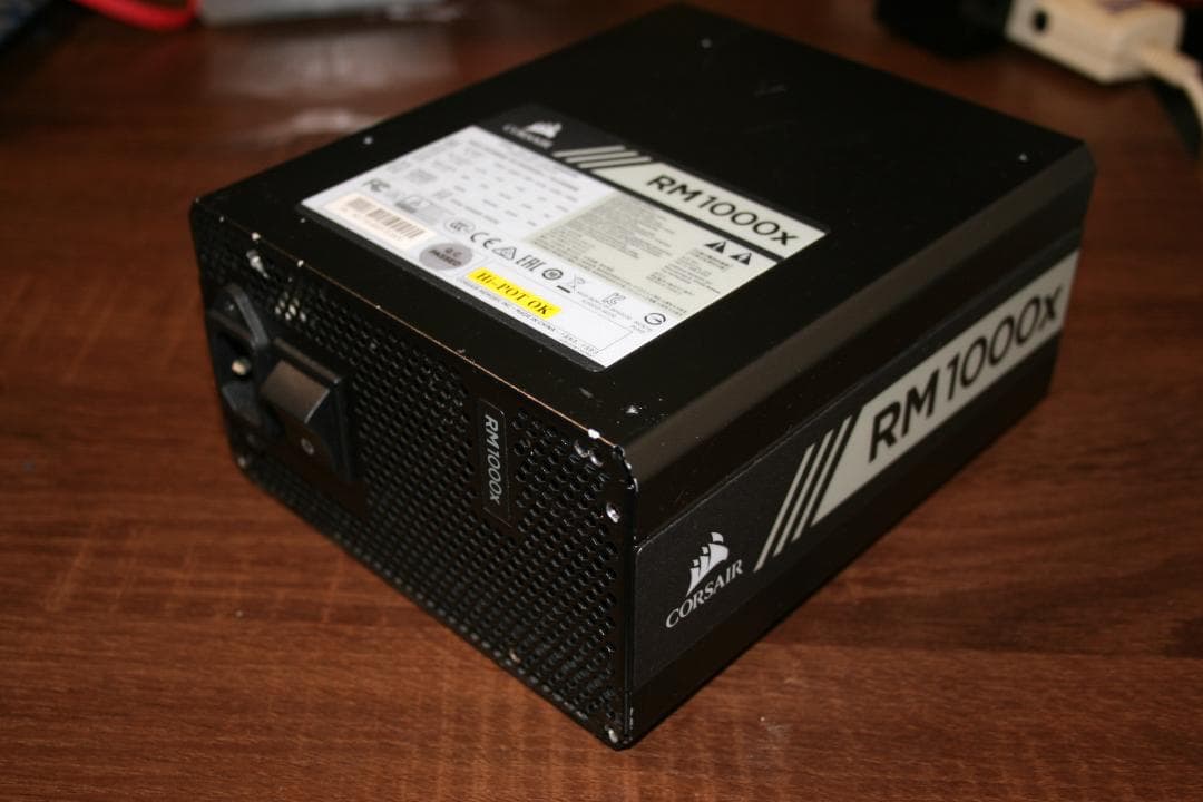 Corsair RM1000X 1000W モジュラー電源（中古）