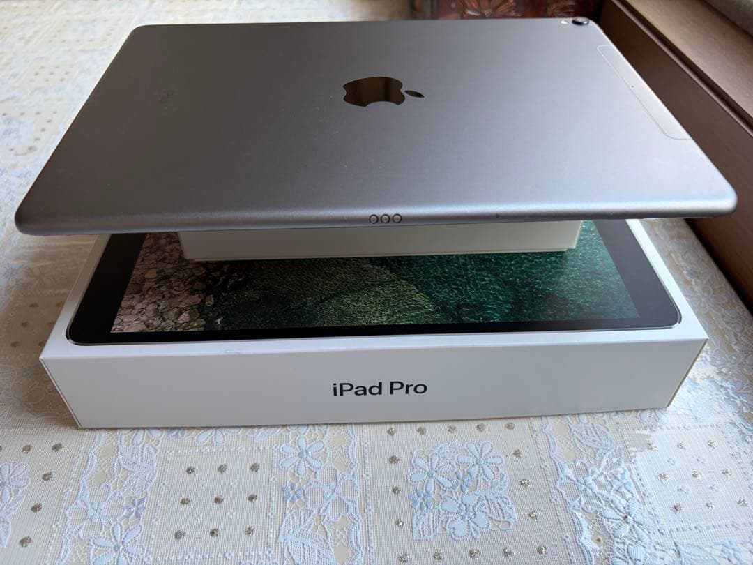 Apple iPad Pro10.5 64GB Wi-Fiセルラー 美品