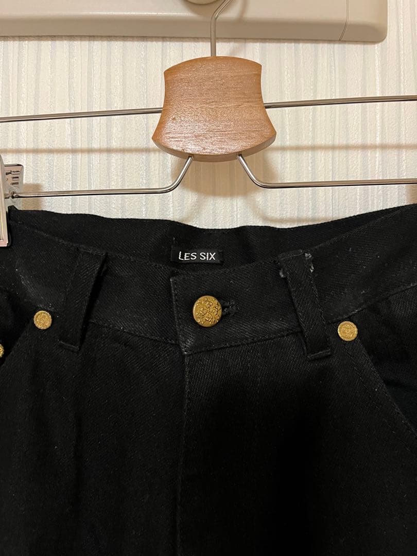 最終値下げ‼️LES SIX 25AW ブラックデニム八部丈ショーツ