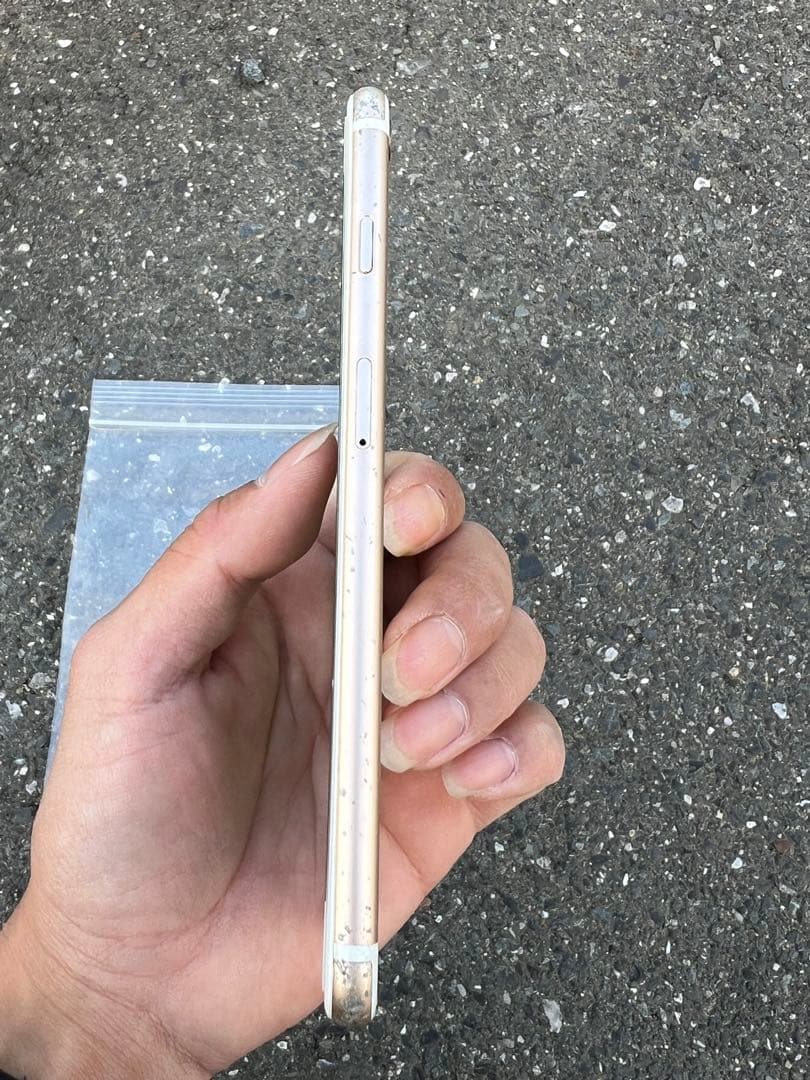 iPhone6S Plus 64GB バッテリー新品　simフリー