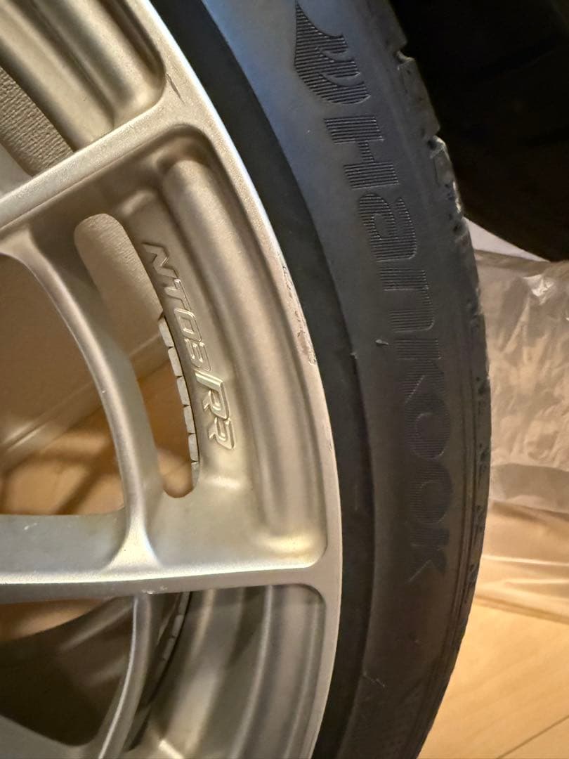 エンケイ　ENKEI NT03RR 18インチ 8.5J 4本