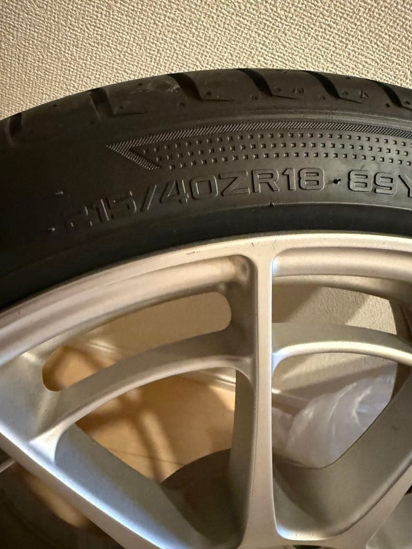 エンケイ　ENKEI NT03RR 18インチ 8.5J 4本