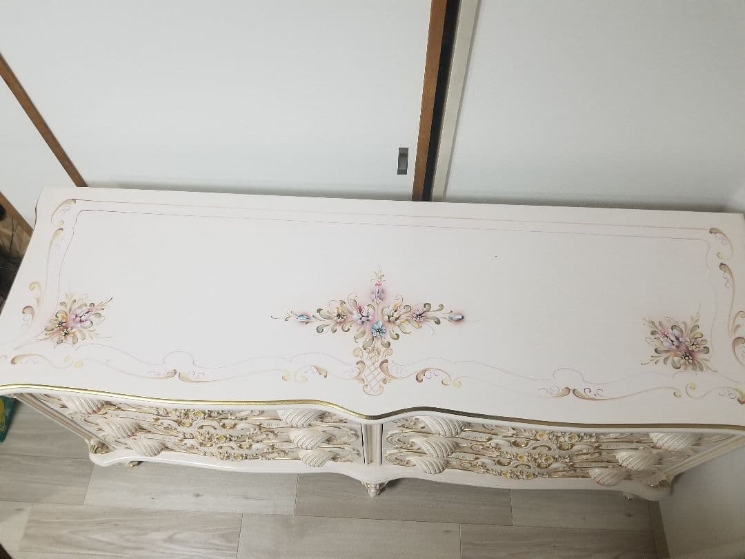 ロココ調　姫系チェスト　テレビ台