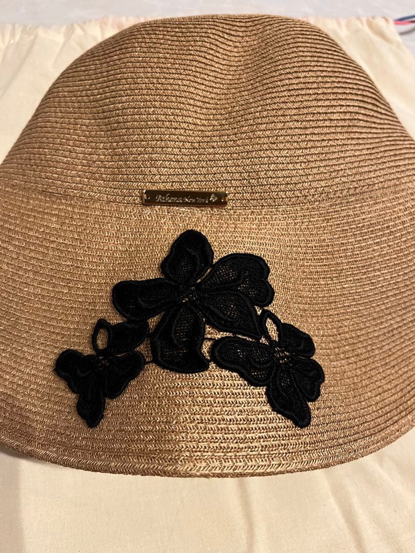 大人気商品　美品アシーナニューヨーク　アマンダ