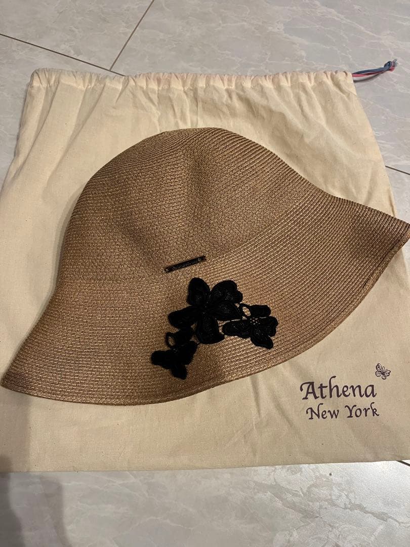 大人気商品　美品アシーナニューヨーク　アマンダ