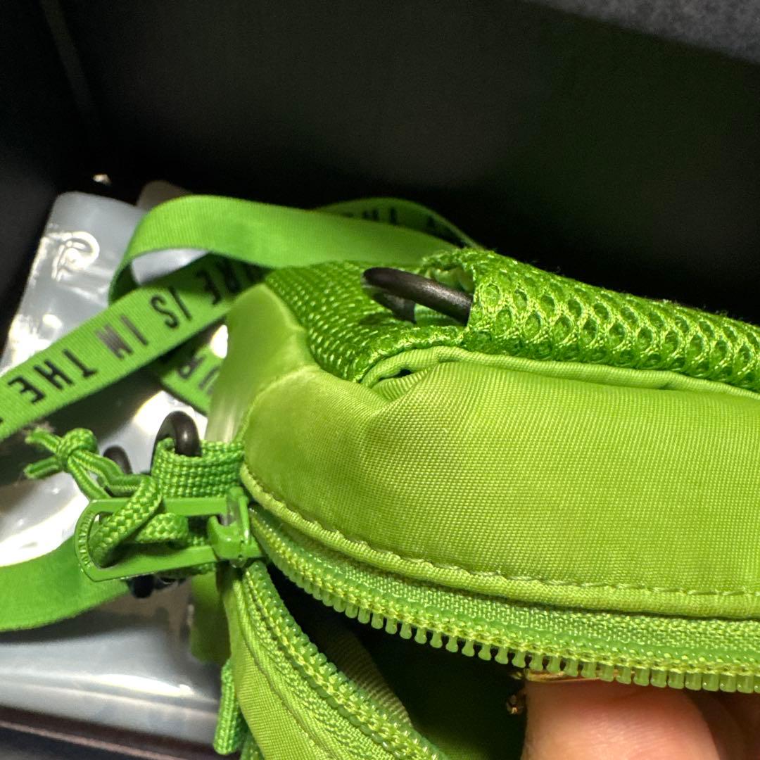 ふ*寝様 HUMANMADE グリーンショルダーバッグ