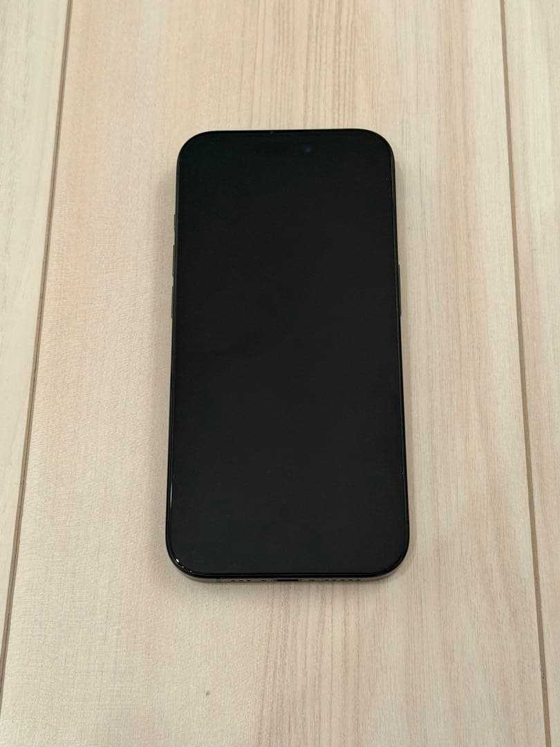 Apple iPhone 15 Pro ブラックチタニウム 本体 SIMフリー