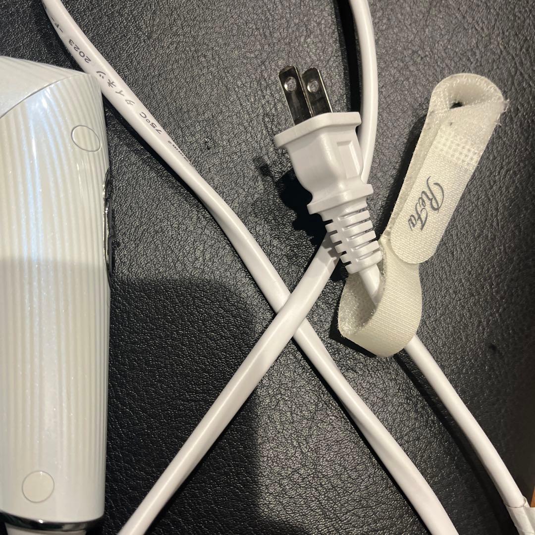 リファ　ドライヤー　2024 内容をお読みください