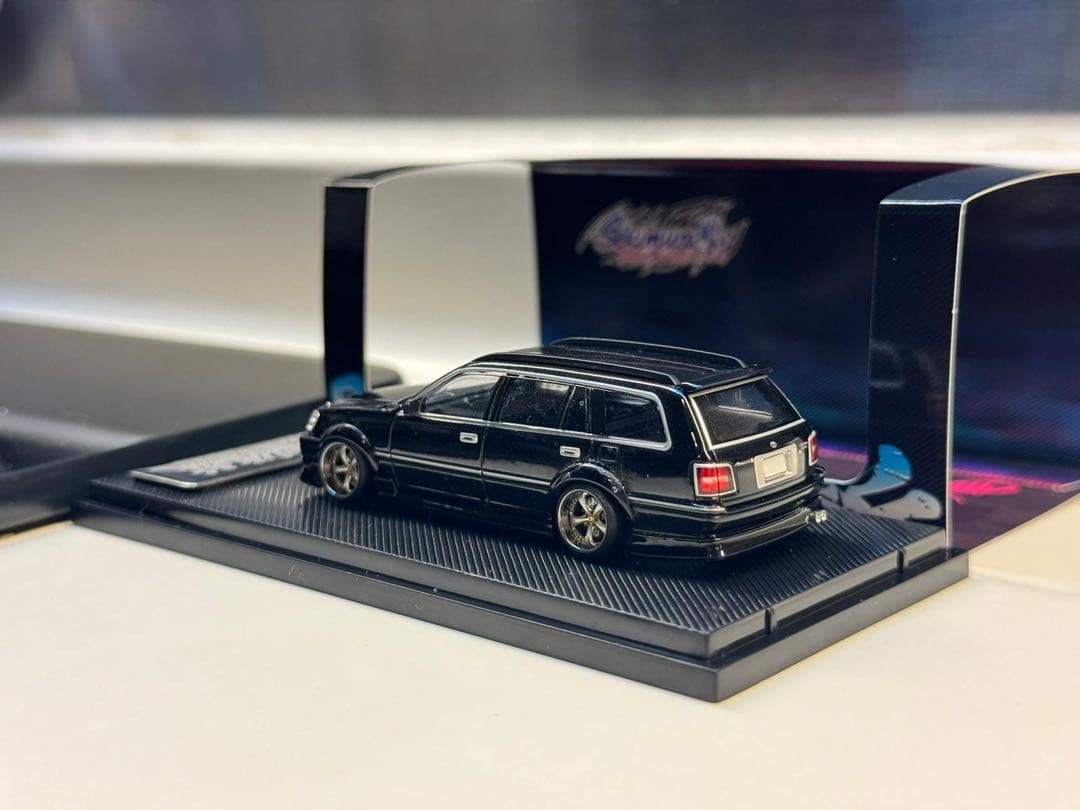 1/64 改 トヨタCrown JZS171 ATHLETE 風 VSKF 関村