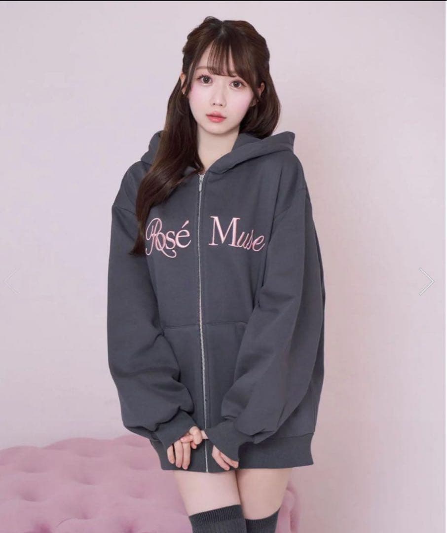 rosemuse 3d logo zip hoodie チャコール