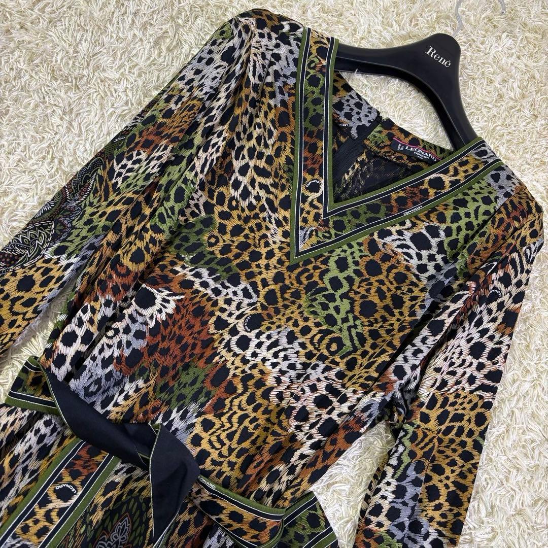 美品　レオナール　大きいサイズ　レオパード　シルク100% ロングワンピース