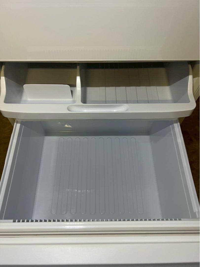 【ニコニコ】SHARP 3ドア冷蔵庫 SJ-GW35C-W 2017年製