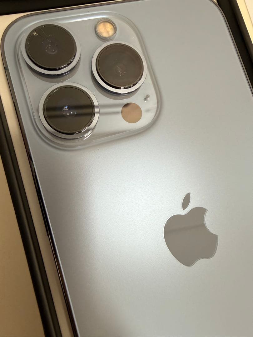 【美品】iPhone13pro／256G／シエラブルー／完済済み／SIMフリー