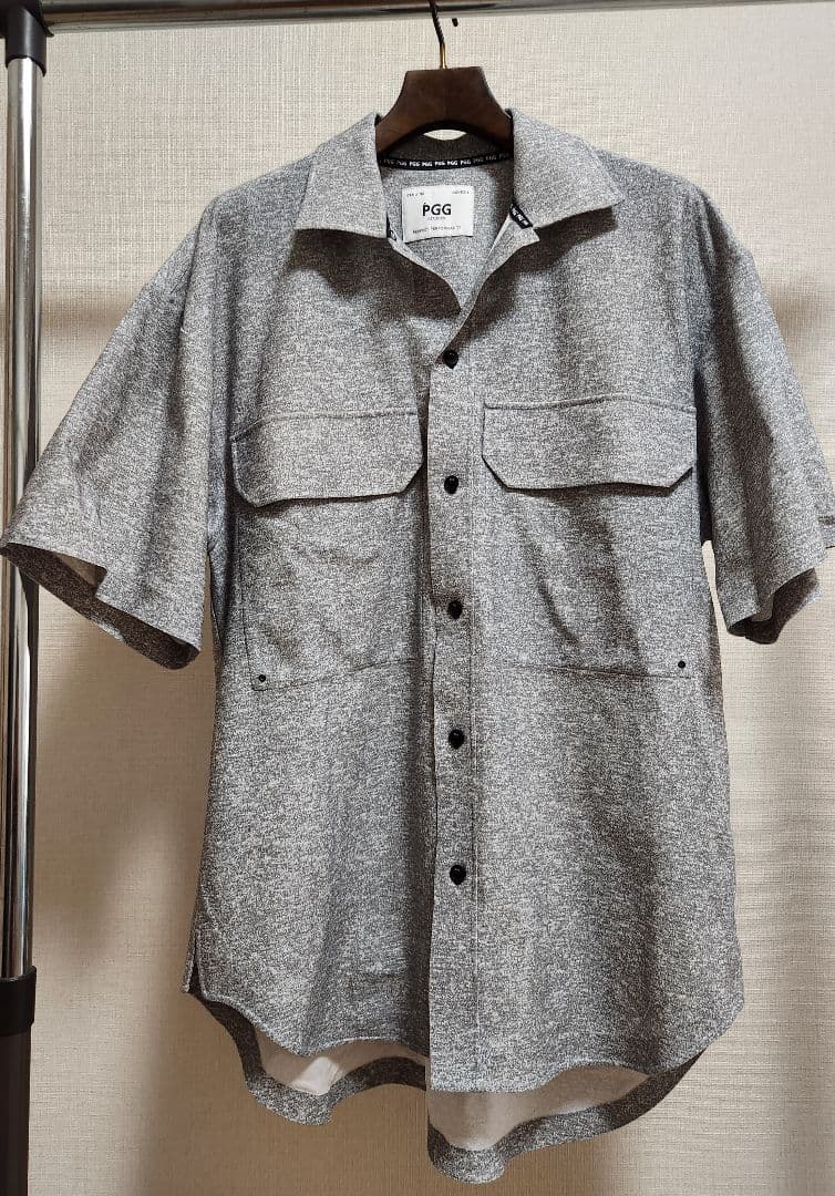 PGG グレー ショートスリーブシャツ