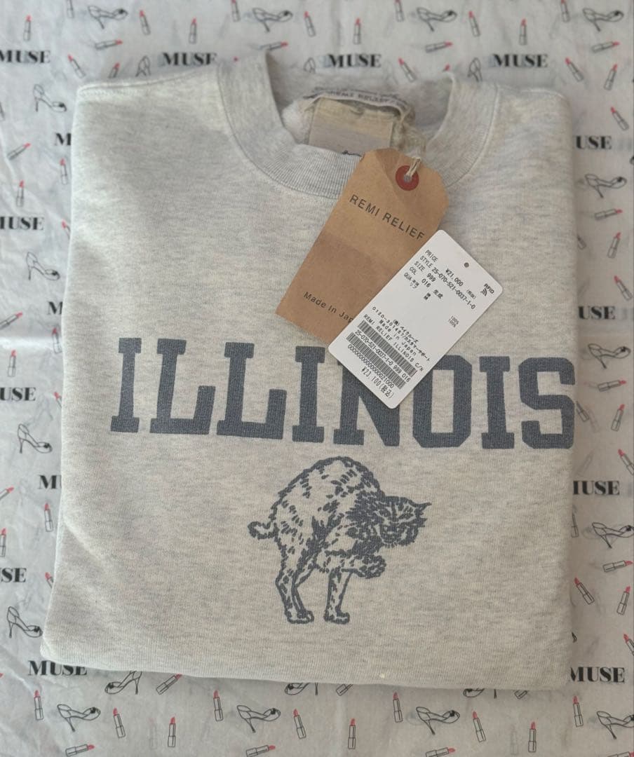 MUSE 別注レミレリーフILLINOIS クルーネックプルオーバースウェット