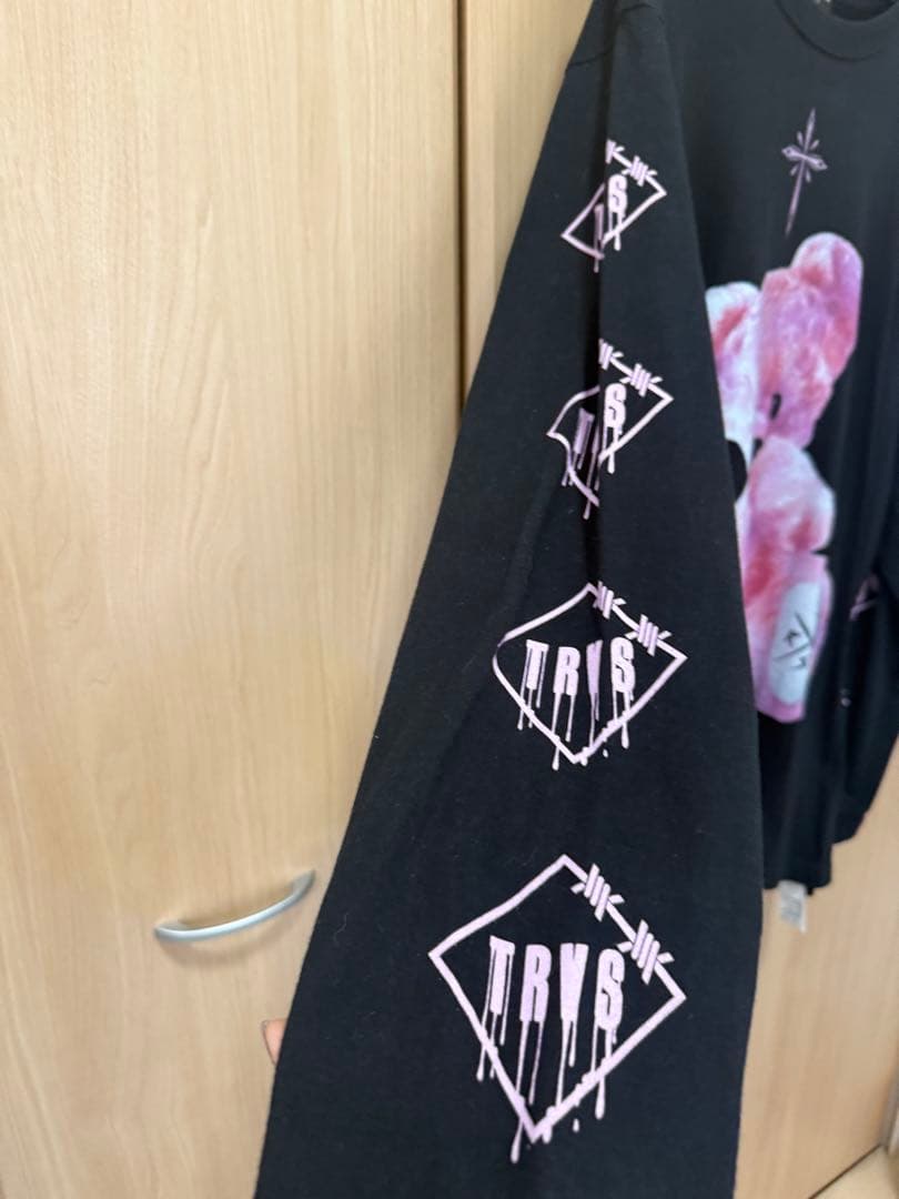 TRAVAS トラバストーキョーロングTシャツ