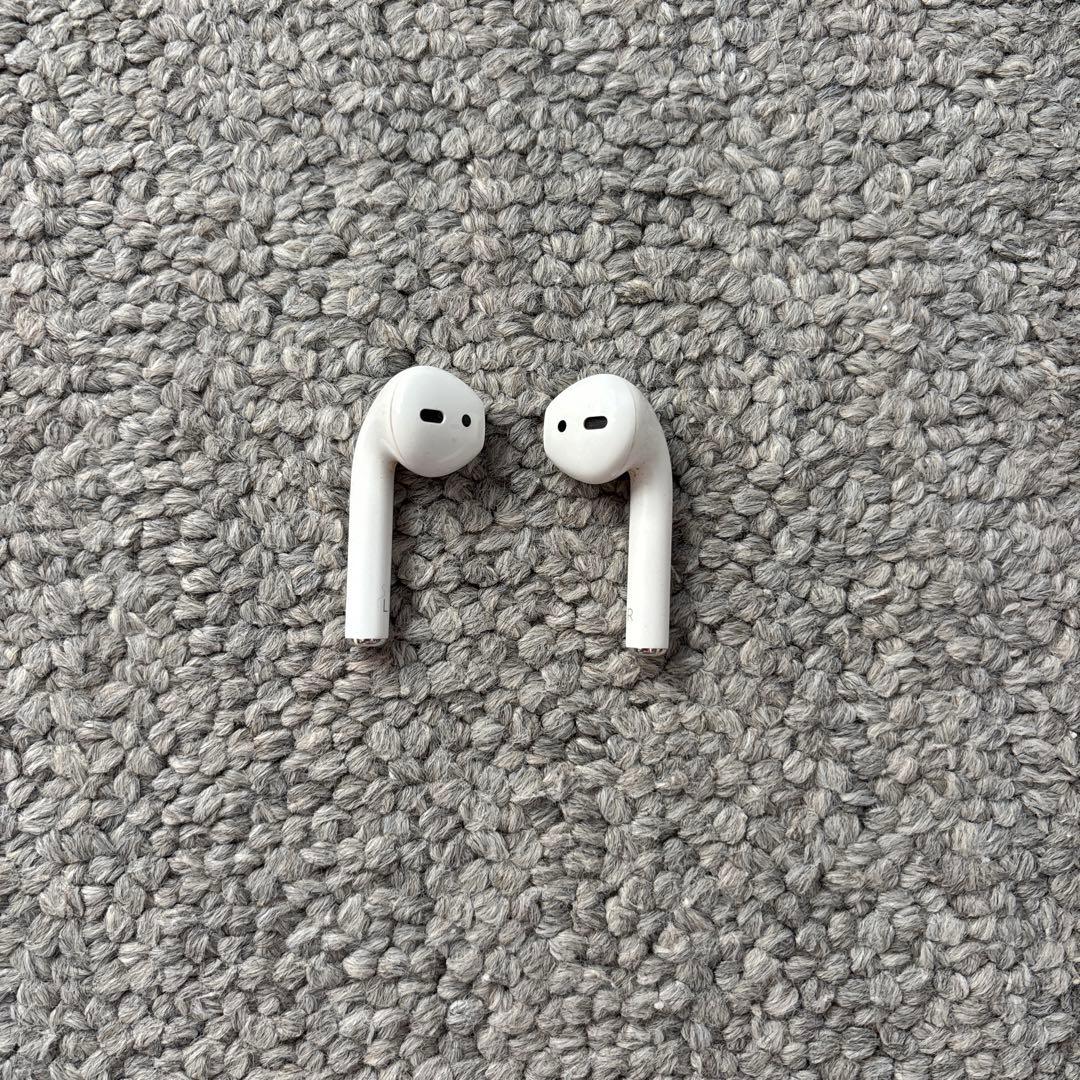 AirPods第2世代ケースなし