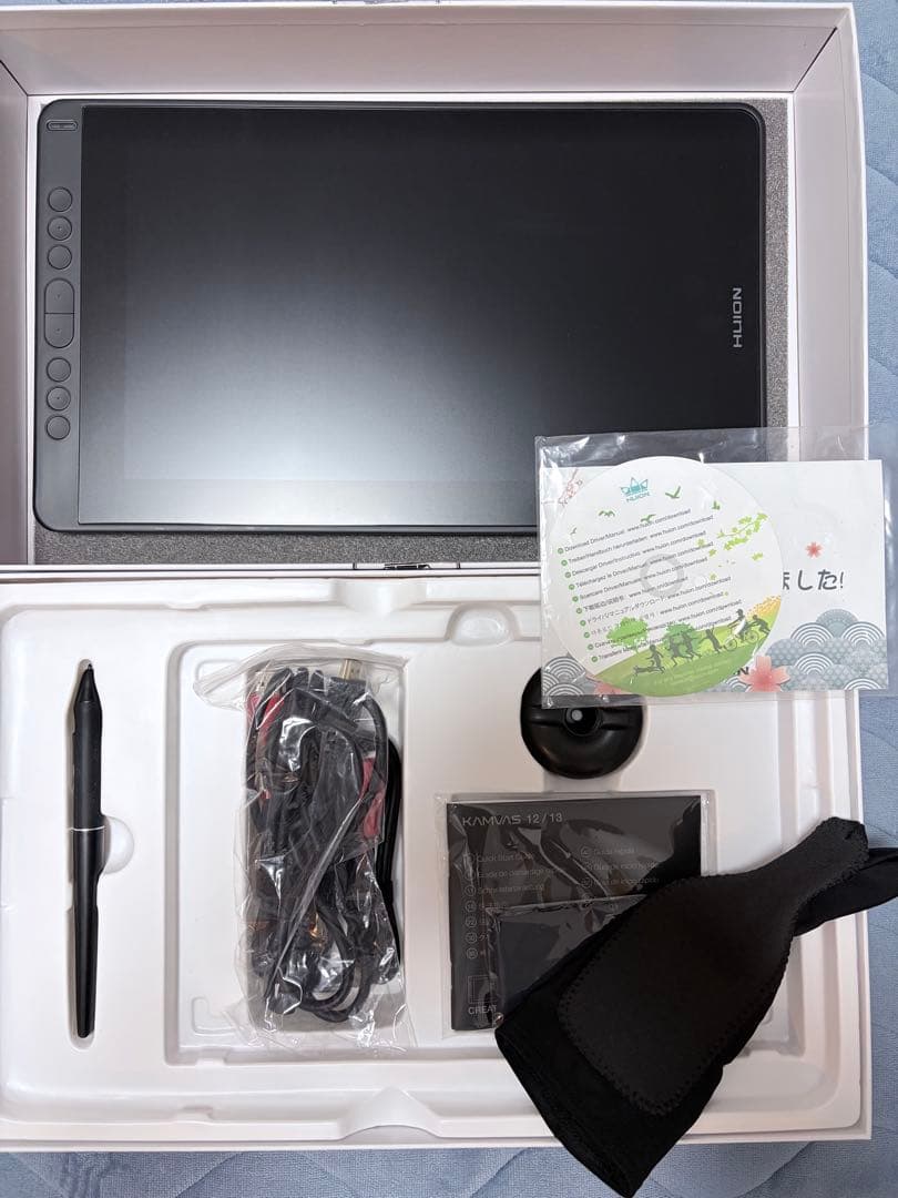 【おまけ付】HUION KAMVAS 13 液晶ペンタブレット本体
