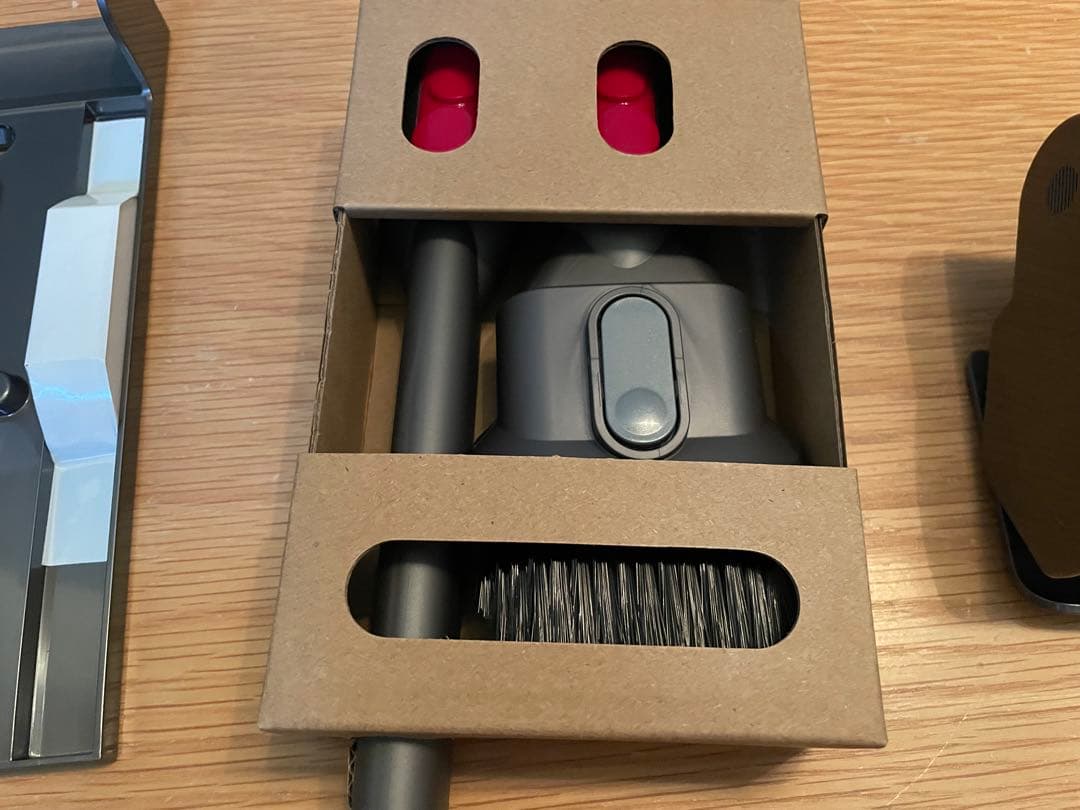 Dyson V12 Detect Slim Fluffy 付属品
